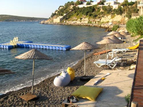 Number One Apart Hotel Karaburun  Exterior photo