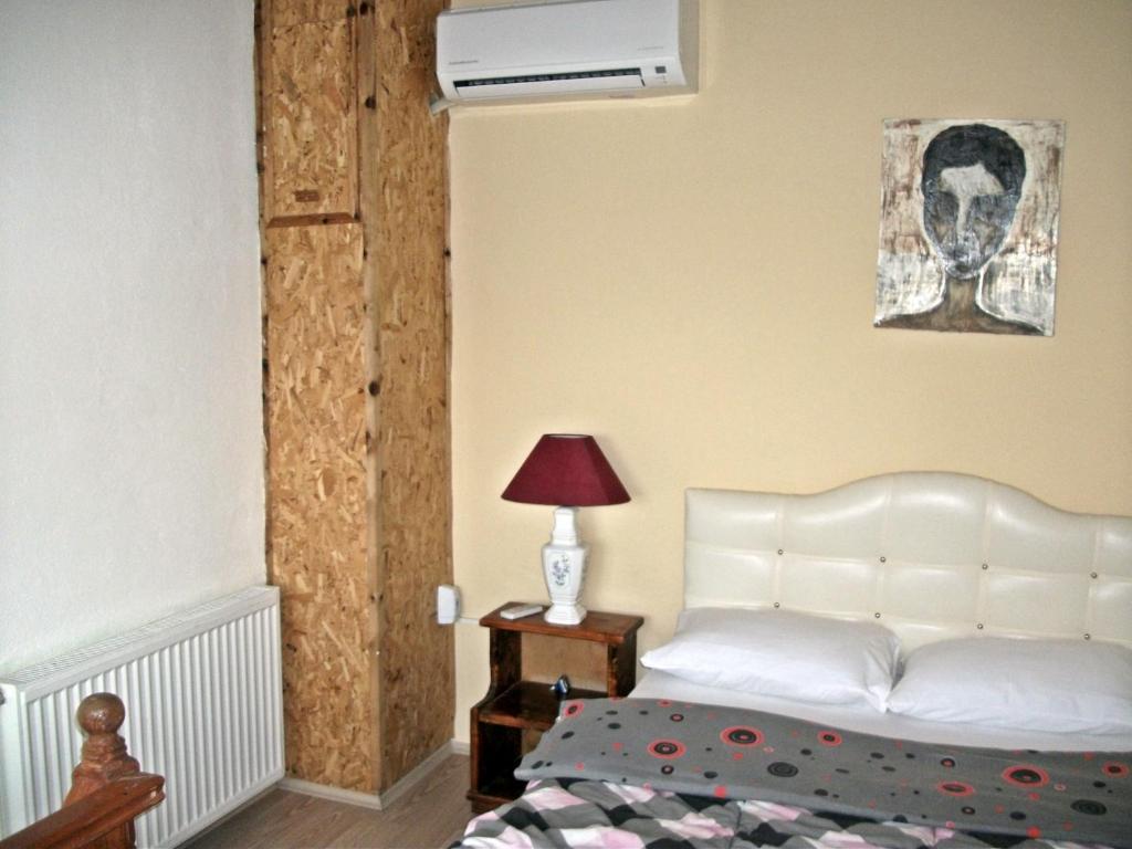 Number One Apart Hotel Karaburun  Room photo