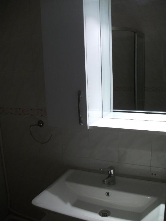 Number One Apart Hotel Karaburun  Room photo